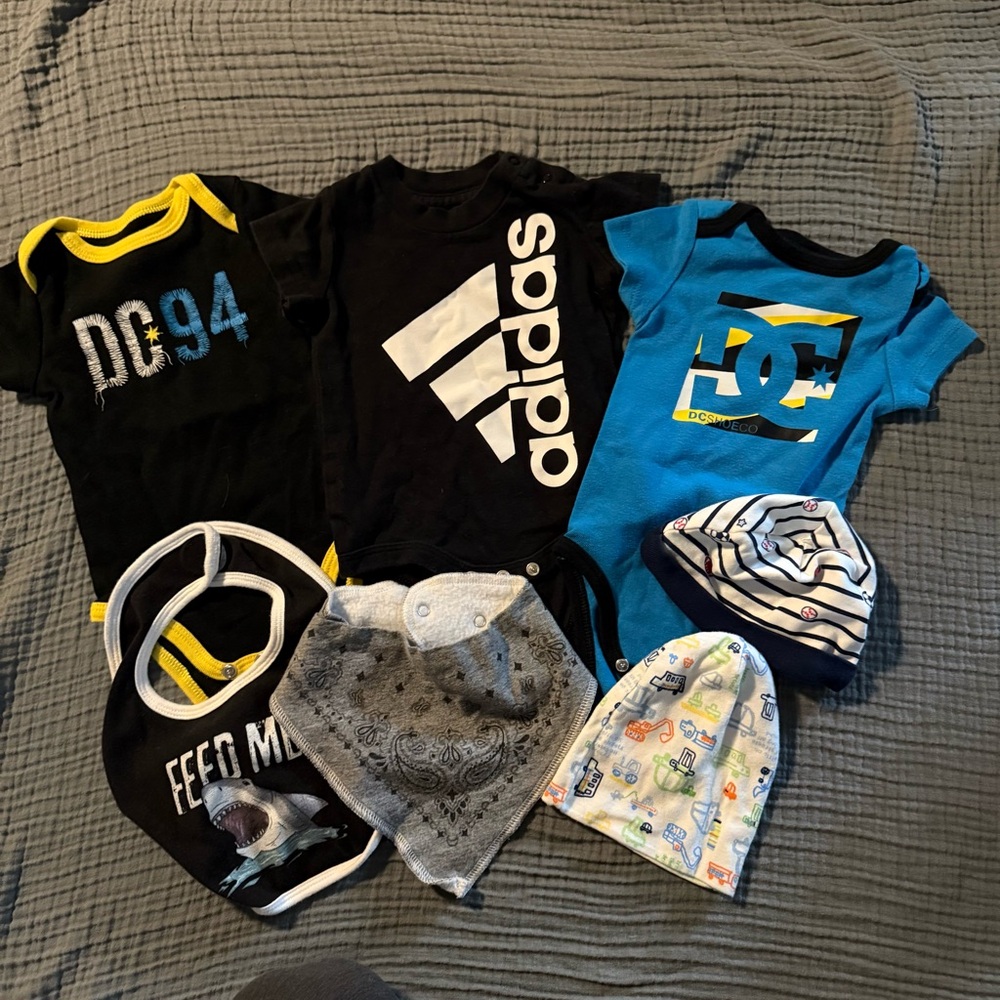 0-3 month | onesies and accessories